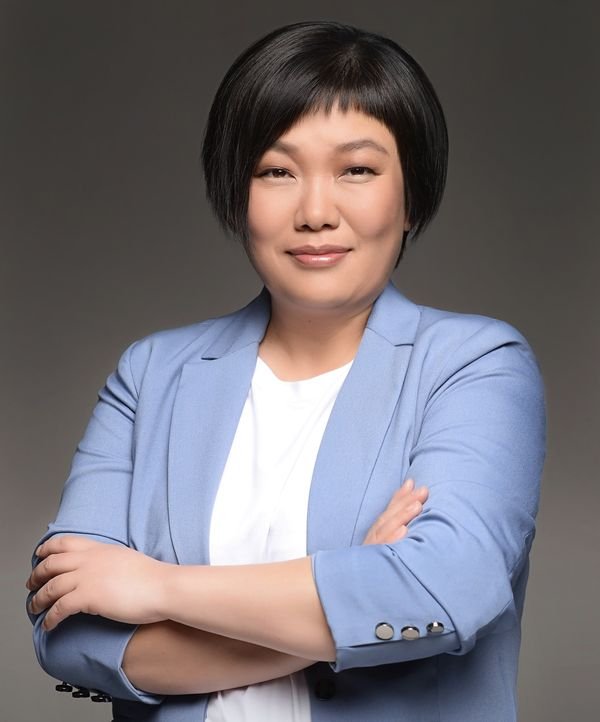 Success story: Απο δασκάλα, η δεύτερη πλουσιότερη γυναίκα της Ρωσίας -Ανοιξε το e-shop των ονείρων μας [εικόνες] | iefimerida.gr 0