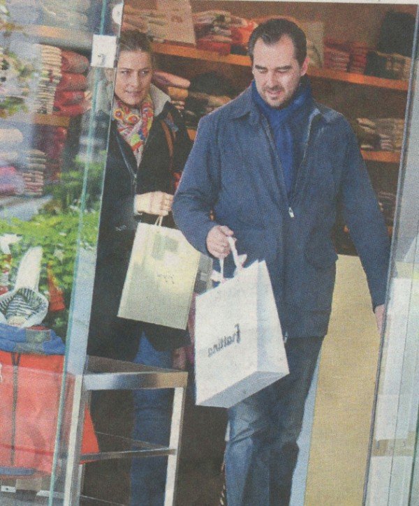 Διακοπές και ψώνια στην Αθήνα για τον πρίγκηπα Νικόλαο και Τατιάνα [εικόνες] | iefimerida.gr 0