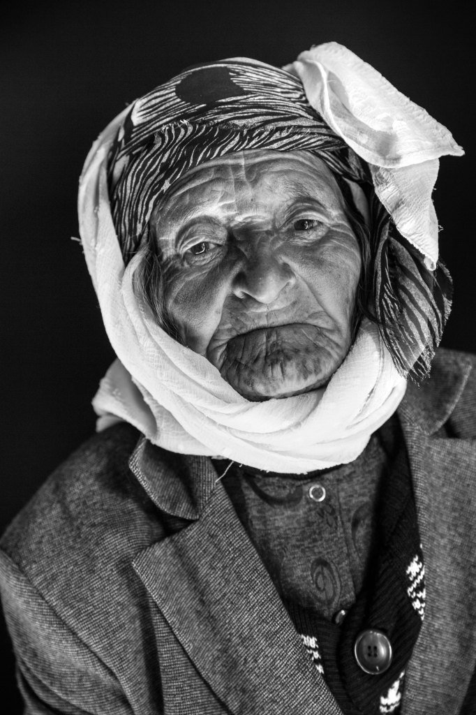 Τα τατουάζ των γυναικών της Συρίας: Τι σημαίνουν τα σύμβολα στο πρόσωπό τους [εικόνες] | iefimerida.gr 4