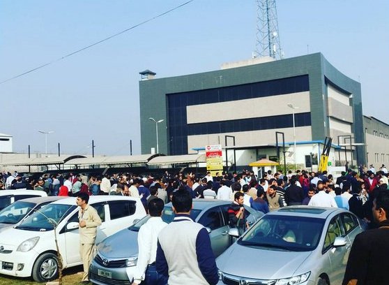 Ισχυρός σεισμός 7,2 Ρίχτερ στο Τατζικιστάν [εικόνες] | iefimerida.gr 0