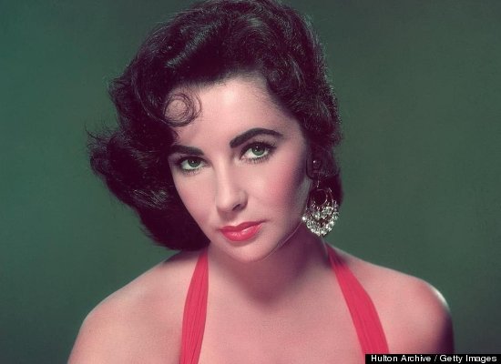 Οι 10 θάνατοι που μας συγκλόνισαν το 2011 [εικόνες] | iefimerida.gr 1