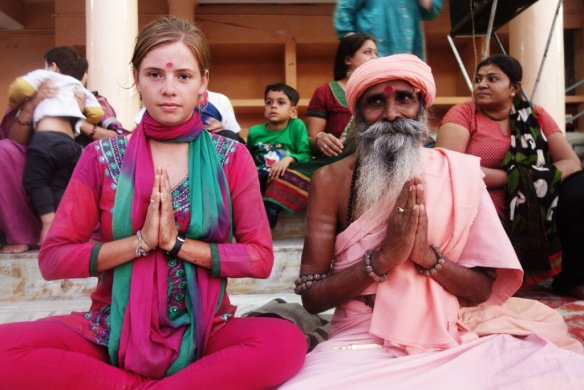 Γυρίζει τον κόσμο με 5 ευρώ την ημέρα [εικόνες] | iefimerida.gr 0