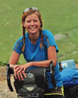 Γυρίζει τον κόσμο με 5 ευρώ την ημέρα [εικόνες] | iefimerida.gr 8