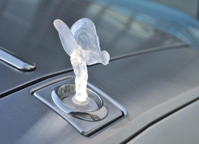 Η Rolls Royce αλλάζει - Αυτά είναι τα νέα της αγαλματίδια [εικόνες] | iefimerida.gr 0