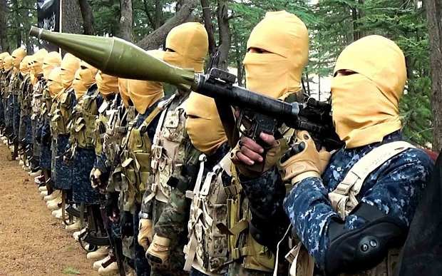 Οι μαχητές του Ισλαμικού Κράτους στα εδάφη της Αλ Κάιντα -Έκαναν στρατόπεδα εκπαίδευσης [εικόνες] | iefimerida.gr 2