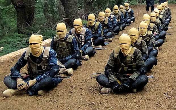 Οι μαχητές του Ισλαμικού Κράτους στα εδάφη της Αλ Κάιντα -Έκαναν στρατόπεδα εκπαίδευσης [εικόνες] | iefimerida.gr 1