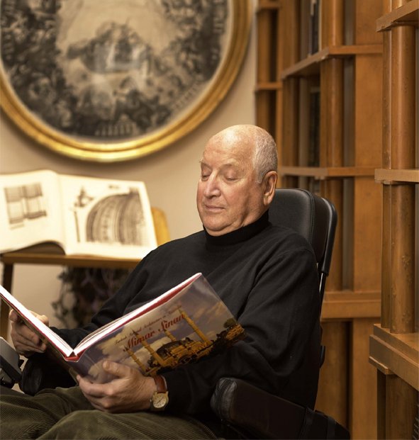 Μια τσαγιέρα που έμοιαζε στον Χίτλερ προκάλεσε πανικό στο διαδίκτυο [εικόνες] | iefimerida.gr 3