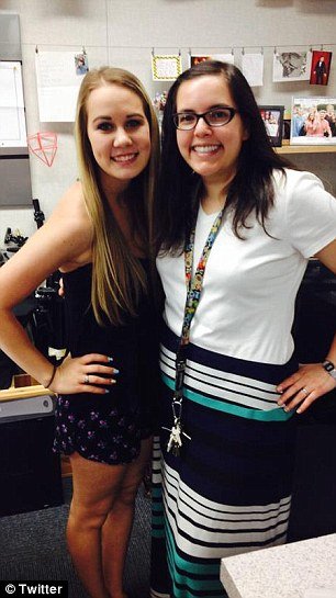 Φρίκη στις ΗΠΑ: Μαθητές βρήκαν κρεμασμένη από το ταβάνι της αίθουσας καθηγήτριά τους [εικόνες] | iefimerida.gr 4