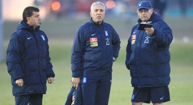 Οι πρώτες σκέψεις του Μαρκαριάν - Παπαδόπουλος για βασικός αμυντικός μέσος [εικόνες] | iefimerida.gr 0