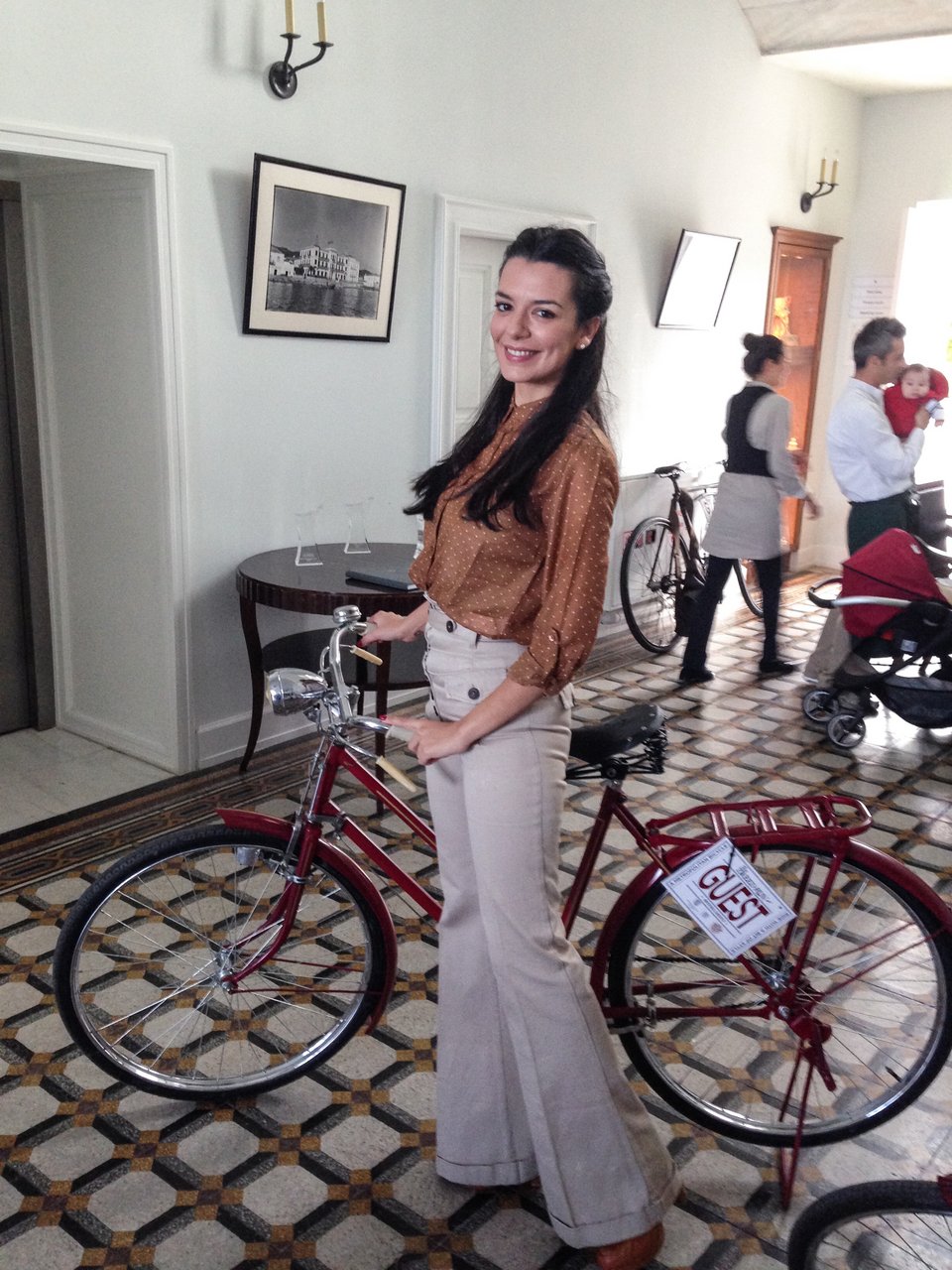 Νέο Tweed Run ποδηλάτου στις Σπέτσες στις 28 Μαρτίου [εικόνες] | iefimerida.gr 1