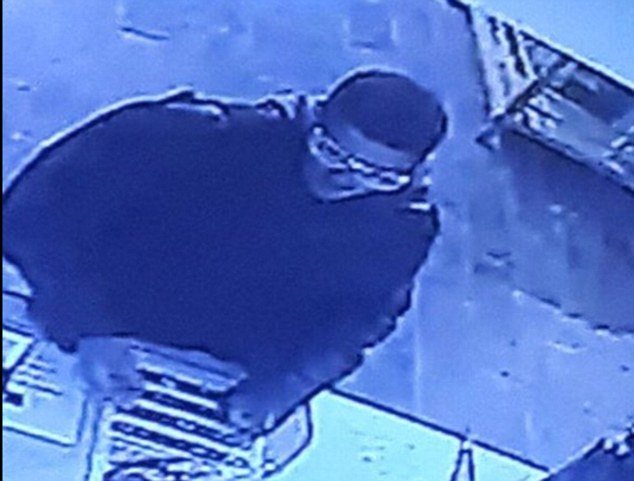 Ενοπλος γάζωσε θαμώνες σε παμπ στο Τελ Αβίβ -Συγκλονιστικό βίντεο | iefimerida.gr 4