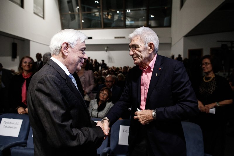 Θεσσαλονίκη: Ο Πρόεδρος της Δημοκρατίας εγκαινίασε έκθεση ελληνογαλλικής φιλίας [εικόνες] | iefimerida.gr 0