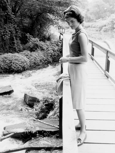 Οι ατέλειωτοι εραστές της Τζάκι Κέννεντι -Αποκαλύψεις για την αχαλίνωτη ζωή μιας Πρώτης Κυρίας [εικόνες] | iefimerida.gr 31