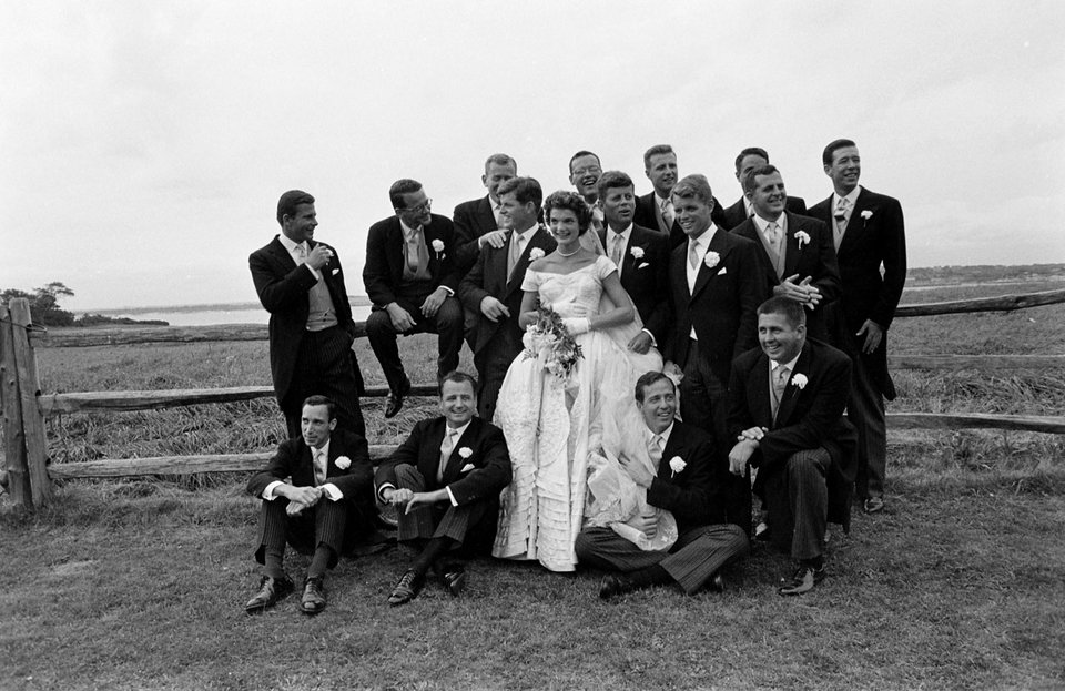 Οι ατέλειωτοι εραστές της Τζάκι Κέννεντι -Αποκαλύψεις για την αχαλίνωτη ζωή μιας Πρώτης Κυρίας [εικόνες] | iefimerida.gr 8