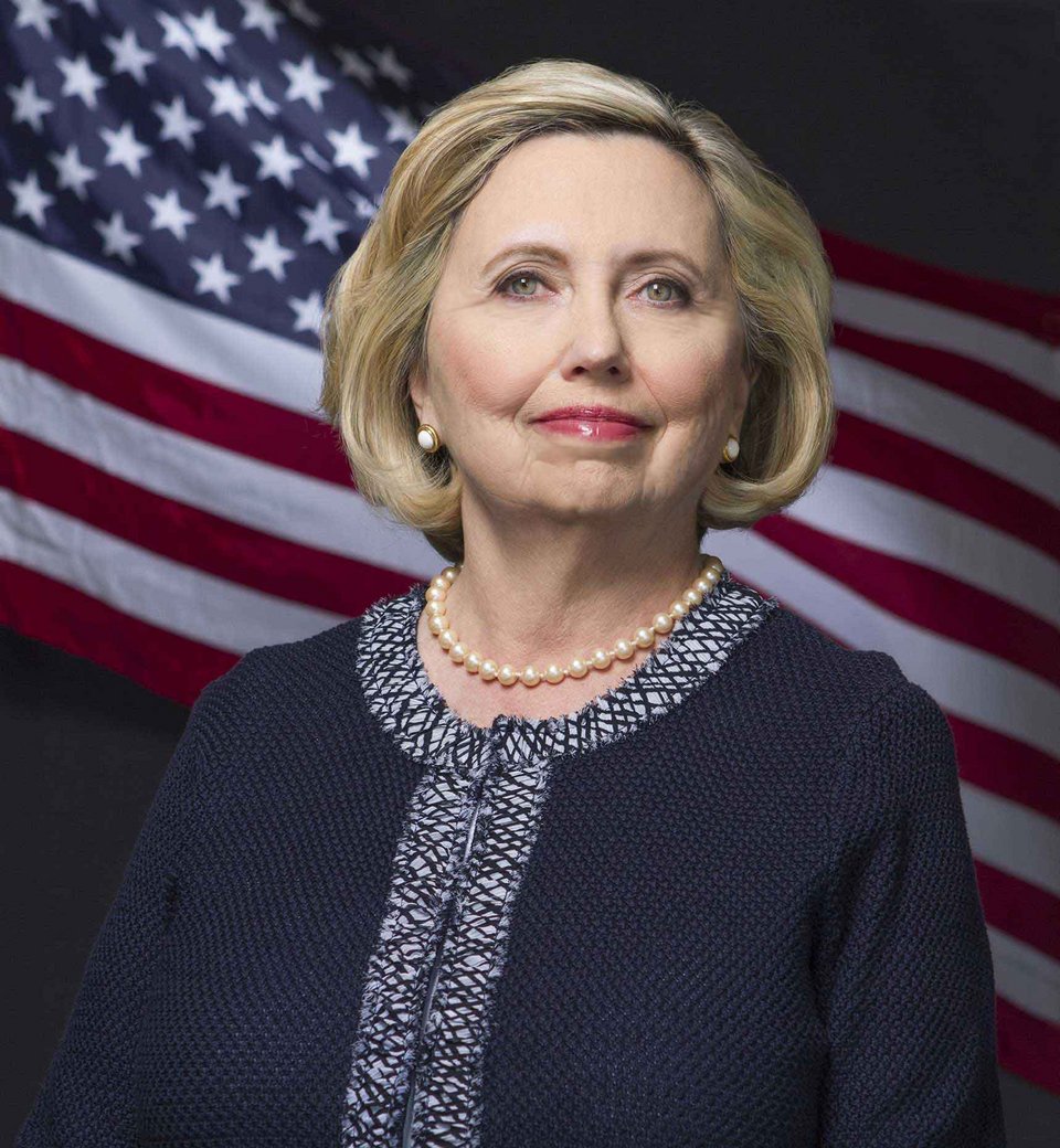 Αρχισαν οι θεωρίες συνωμοσίας -Η Χίλαρι δεν είναι καλά, χρησιμοποιεί σωσία [εικόνες] | iefimerida.gr 10