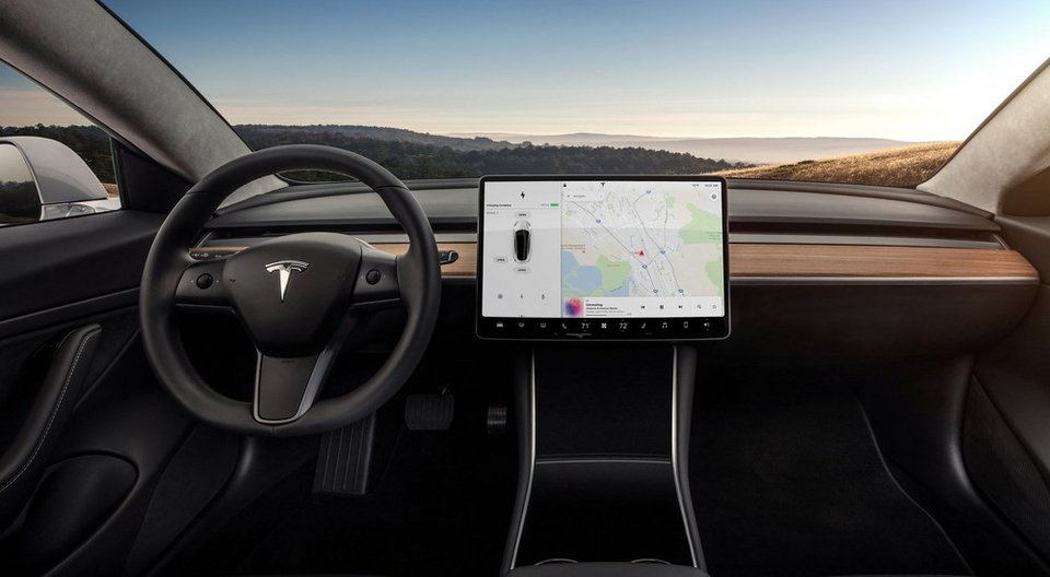 H Tesla έχει κατασκευάσει μέχρι τώρα μόλις 260 Model 3  [εικόνες] | iefimerida.gr 3