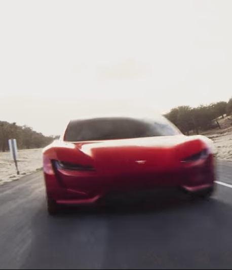 Η Tesla παρουσίασε αυτοκίνητο-πύραυλο -Το ταχύτερο στον κόσμο, θα βγει σε μαζική παραγωγή [εικόνες & βίντεο] | iefimerida.gr 2