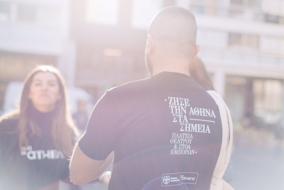 Χριστουγεννιάτικο πέρασμα για χιλιάδες Αθηναίους από τα 15 νέα καταστήματα σε Στοά Εμπόρων και Πλατεία Θεάτρου [εικόνες] | iefimerida.gr 2