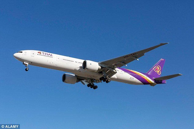 Εξι τραυματίες από ξαφνικές αναταράξεις σε πτήση -Αίμα παντού [εικόνες & βίντεο] | iefimerida.gr 2