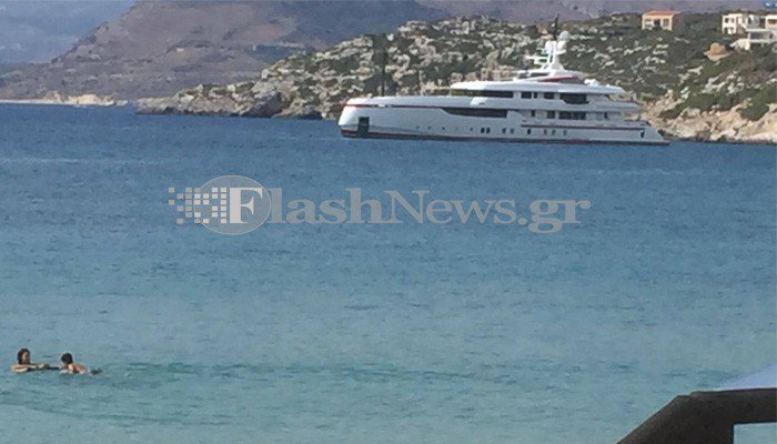 Στη Σούδα η λαμπερή θαλαμηγός του μεγιστάνα των αναψυκτικών Μπρους Γκρόσμαν (εικόνες) | iefimerida.gr 5