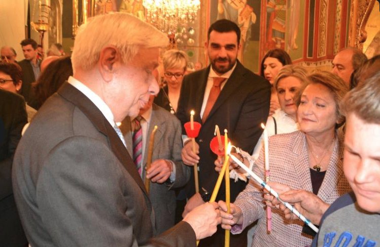 Παυλόπουλος: Η Ανάσταση να μας οδηγεί στον δρόμο της δημιουργίας [εικόνες & βίντεο] | iefimerida.gr 2