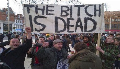 Η «λαϊκή υστεροφημία» της Θάτσερ και του Τσάβες [εικόνες] | iefimerida.gr 1