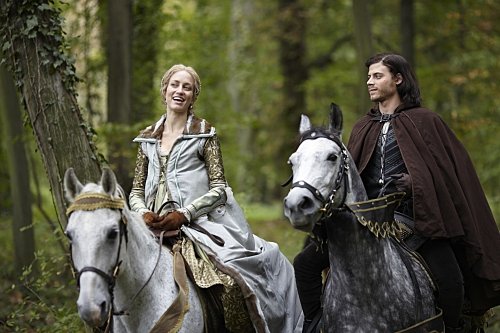 H 29χρονη κόρη του Στινγκ ντρέπεται, αλλά φωτογραφίζεται [εικόνες]  | iefimerida.gr 0