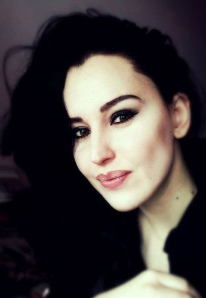 Η Μόνικα Μπελούτσι του Καζακστάν που ξεσηκώνει με ένα της βλέμμα [εικόνες] | iefimerida.gr 3