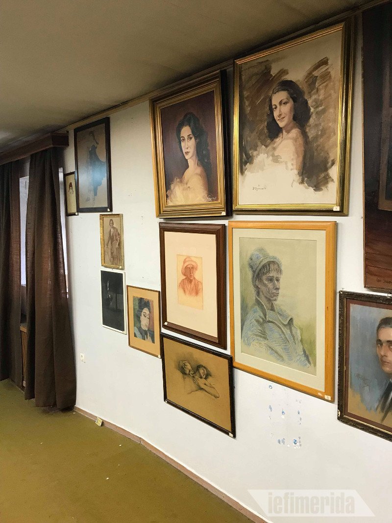 Μπήκαμε στο Θεατρικό Μουσείο: Ψόφια ποντίκια, κατεστραμμένα εκθέματα, τεκμήρια που σαπίζουν [εικόνες] | iefimerida.gr 7