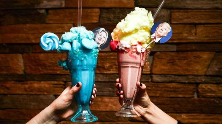 Κλίντον και Τραμπ έγιναν freakshakes -Με παγωτό, μαλλί της γριάς και γλειφιτζούρια [εικόνες] | iefimerida.gr 0
