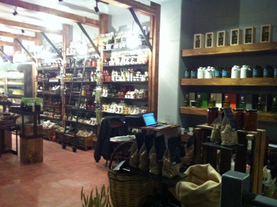 Ποιά είναι τα αδέλφια Νυφούδη που πλημμύρισαν τα σπίτια του Λονδίνου με ελληνικά προϊόντα [εικόνες] | iefimerida.gr 2