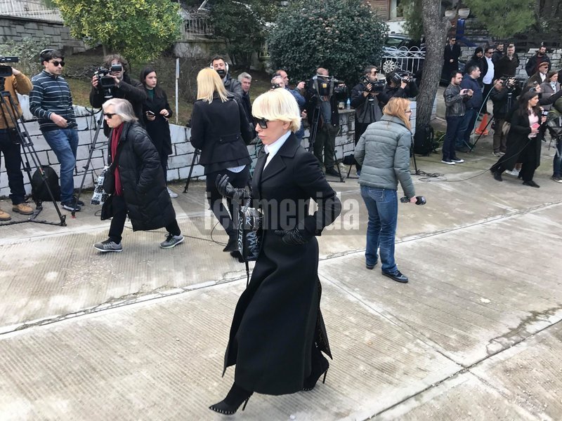Η Νατάσα Καλογρίδη