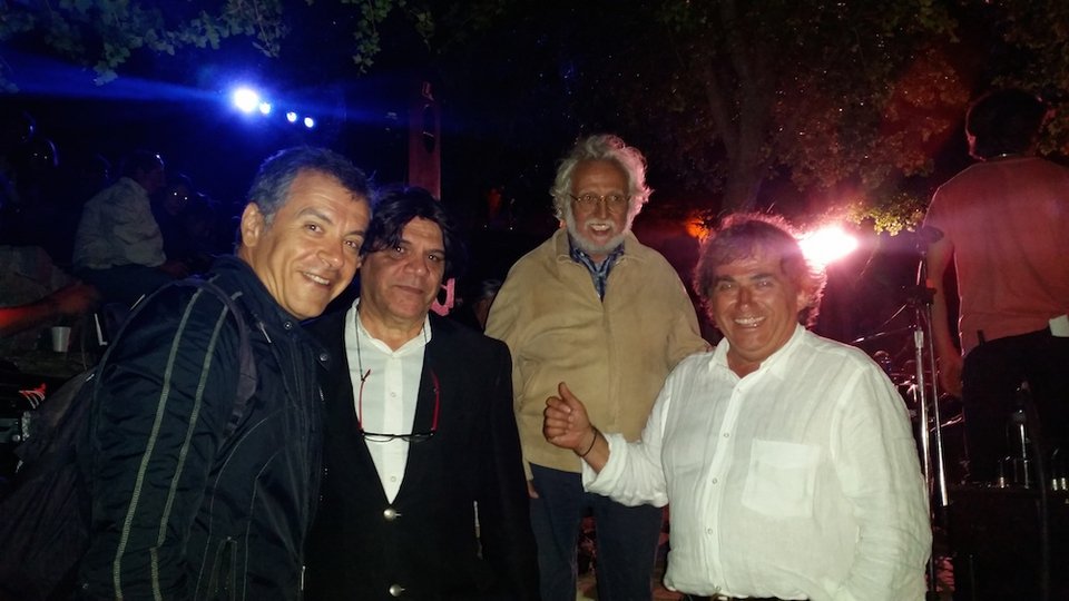 Ο Σταύρος Θεοδωράκης απαγγέλει Ερωτόκριτο και στέλνει τα δικά του πολιτικά μηνύματα [εικόνες] | iefimerida.gr 1