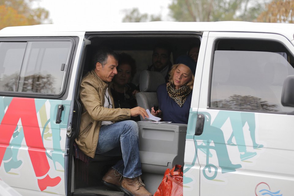 Το βαν του Σταύρου Θεοδωράκη -Με αυτό «όργωσε» τη Θεσσαλονίκη [εικόνες] | iefimerida.gr 5