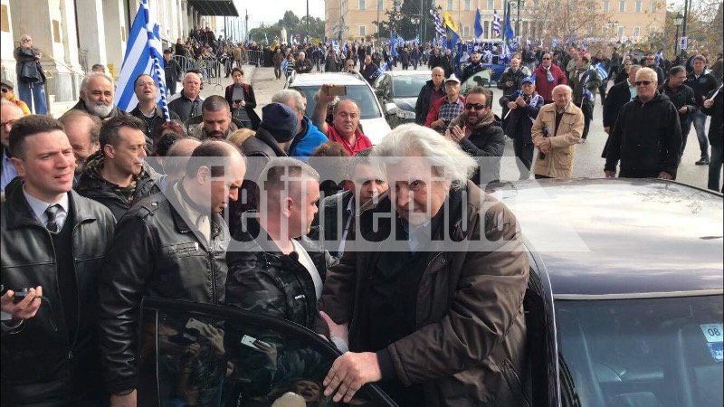 Συλλαλητήριο: Λαοθάλασσα στο Σύνταγμα για τη Μακεδονία [βίντεο] | iefimerida.gr 10