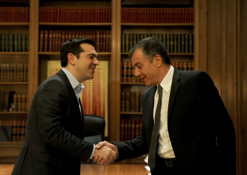 Θεοδωράκης σε Τσίπρα: Στα εθνικά θέματα να υπάρχει μόνιμος θεσμός, το Εθνικό Συμβούλιο Ασφαλείας [εικόνες & βίντεο] | iefimerida.gr 0