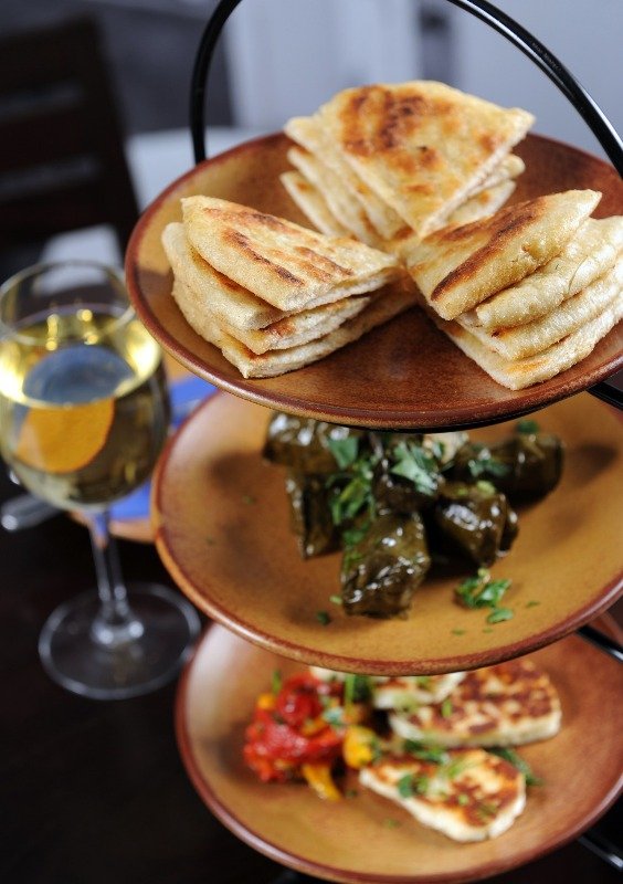 Το Λονδίνο υποκλίνεται στο ελληνικό εστιατόριο «Real Greek» -Ανοίγει και έβδομο μαγαζί [εικόνες] | iefimerida.gr 1