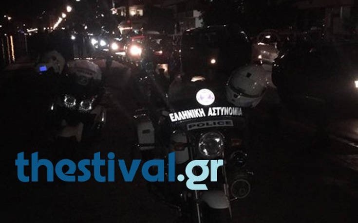 Του κόλλησε το γκάζι και έπεσε με το μηχανάκι του στο Θερμαϊκό [εικόνες] | iefimerida.gr 2