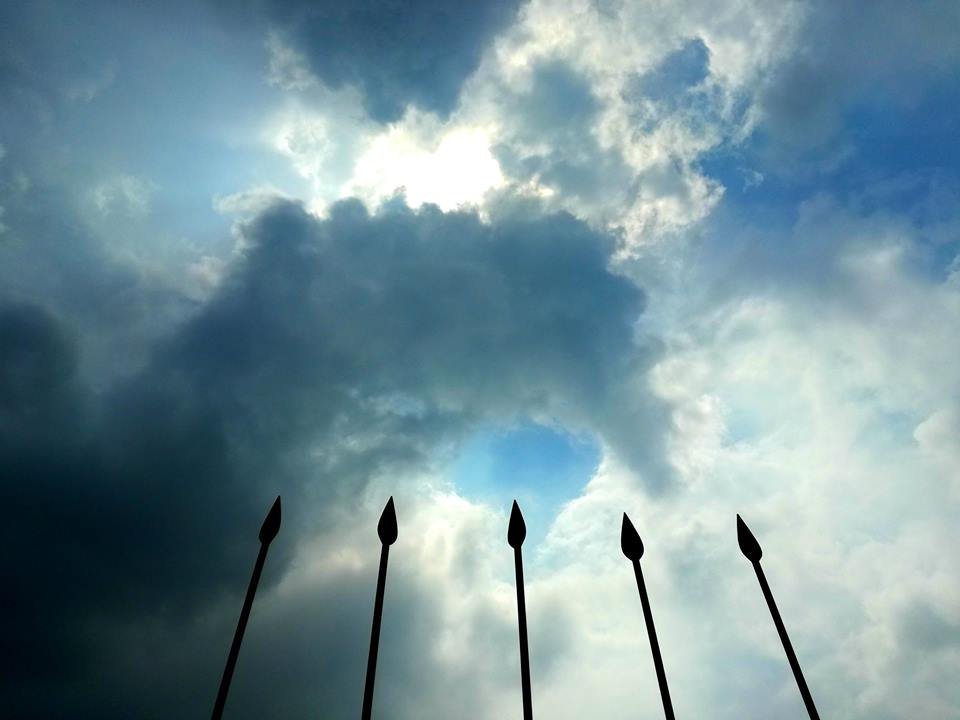 Τα τοπόσημα της Θεσσαλονίκης -Γλυπτά, προτομές, οι ομπρέλες του Ζογγολόπουλου [εικόνες]  | iefimerida.gr 1