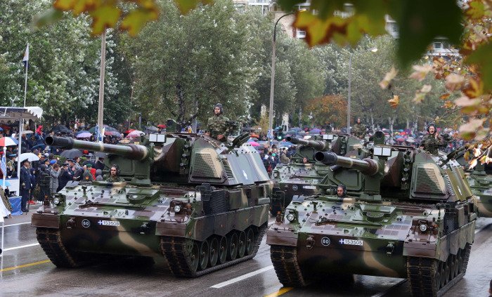 Μεγαλειώδης η στρατιωτική παρέλαση στη Θεσσαλονίκη [εικόνες] | iefimerida.gr 0