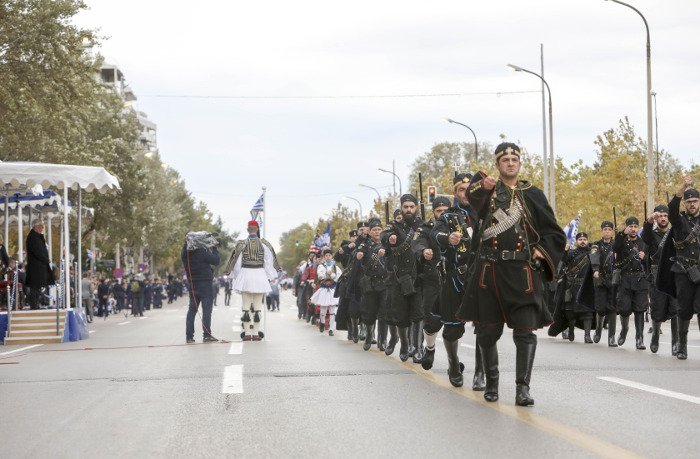 Μεγαλειώδης η στρατιωτική παρέλαση στη Θεσσαλονίκη [εικόνες] | iefimerida.gr 11