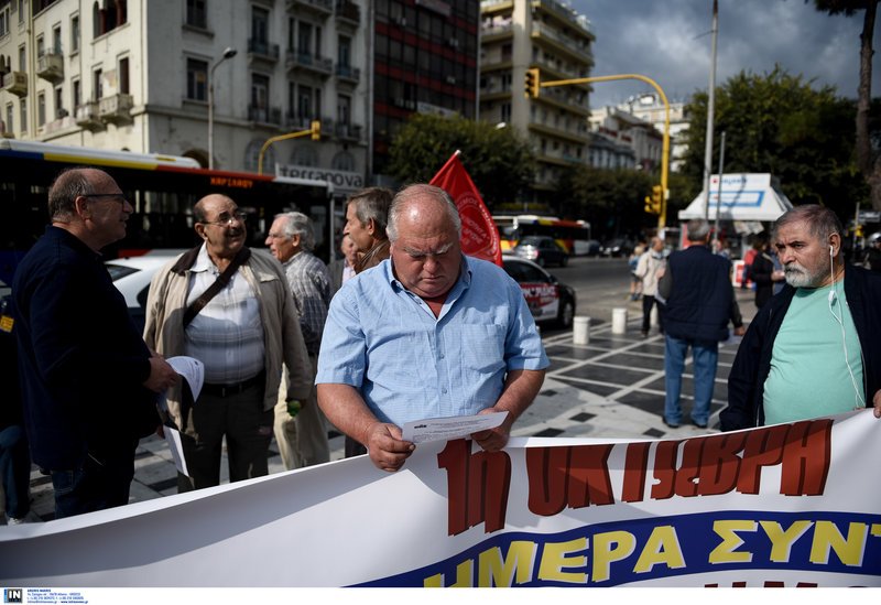 Ζητούν να καταργηθεί ο νόμος Κατρουγκαλου
