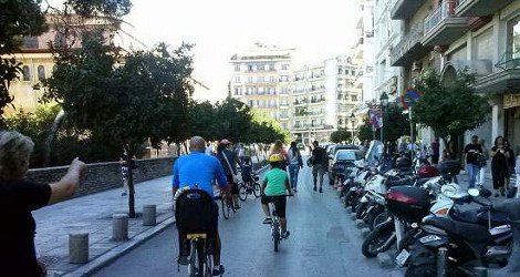 Γέμισαν ποδήλατα οι δρόμοι της Θεσσαλονίκης - Μια «αλλιώτικη» Κυριακή, χωρίς αυτοκίνητα [εικόνες - βίντεο] | iefimerida.gr 0
