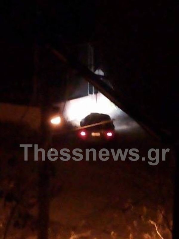 Αυτό είναι το αυτοκίνητο με το οποίο σκοτώθηκαν οι τέσσερις νέοι στον Εύοσμο [εικόνες] | iefimerida.gr 2