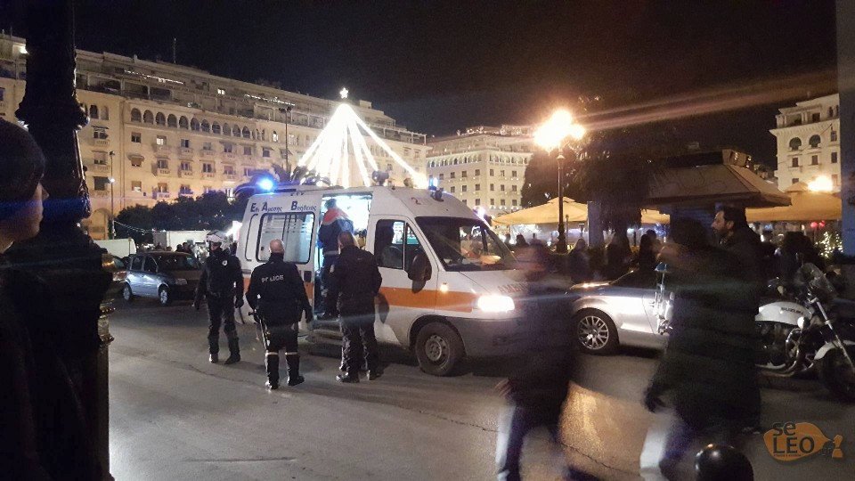 Συμπλοκή σε καφετέρια της Θεσσαλονίκης -Μαχαιρώθηκε ένας θαμώνας [εικόνες] | iefimerida.gr 0