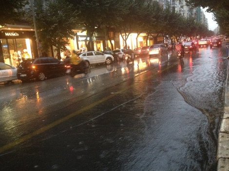 Καστοριά, Κοζάνη και Ημαθία στο έλεος της βροχής - Προβλήματα από την κακοκαιρία και στη Θεσσαλονίκη [βίντεο & εικόνες] | iefimerida.gr 0