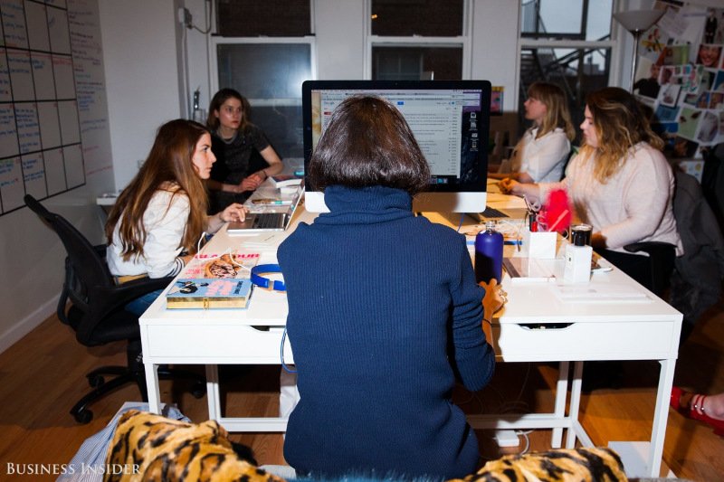 Απο blogger, έγινε ιδιοκτήτρια ιστοσελίδας -Η 27χρονη που τα «σπάει» στη μόδα [εικόνες] | iefimerida.gr 2