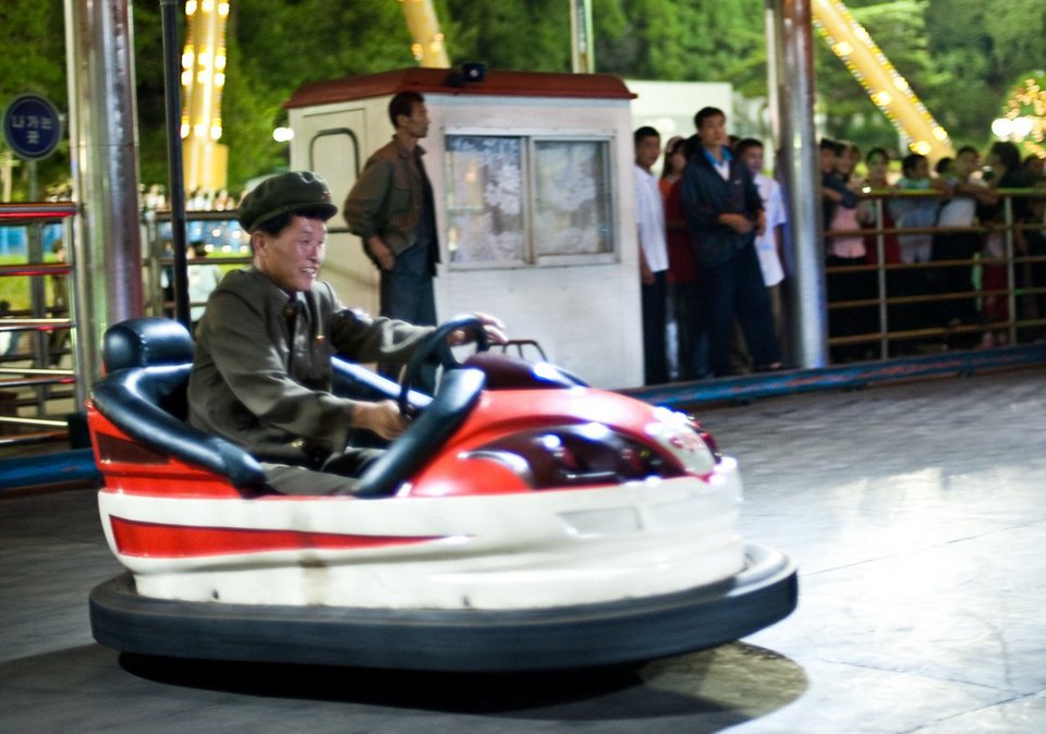 Business Insider: Οσα ο Κιμ Γιονγκ Ουν θέλει να κρύψει -Φωτογραφίες από τα ενδότερα της Β. Κορέας [εικόνες]  | iefimerida.gr 21