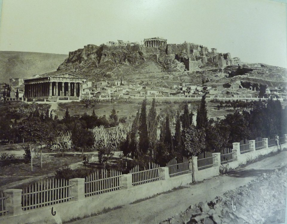 Εκθεση με ρετρό φωτογραφίες του 19ου αιώνα από τα μνημεία της Αθήνας [εικόνες]  | iefimerida.gr 2