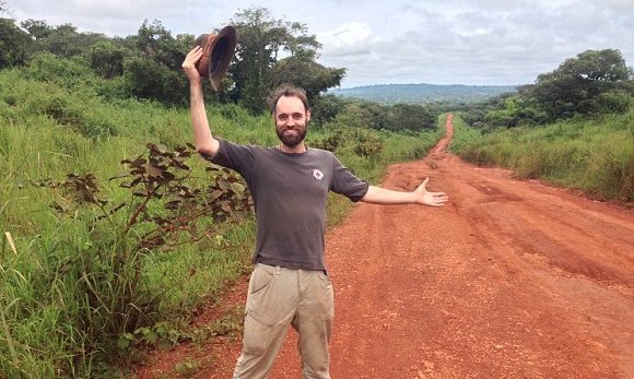 Κάνει τον γύρο του κόσμου χωρίς να μπει σε αεροπλάνο – Η απίθανη περιπέτεια του Θορ Πέντερσεν [εικόνες] | iefimerida.gr 0